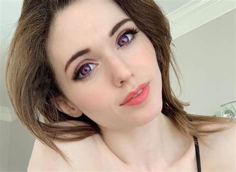 amourath pussy|Amouranth Porn Videos 